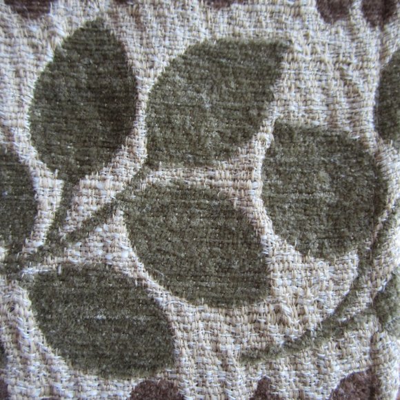 Plant Nature Tree Branch Modern Table Runner - Picture 6 of 9